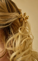 GLOSSY DAISY MINI CLAW CLIP