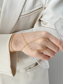 Isla Hand Chain