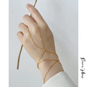 Isla Hand Chain